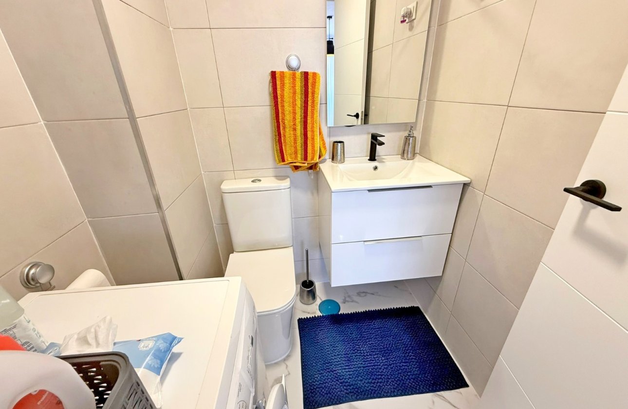 Resale - Apartment / flat - Orihuela Costa - Punta Prima