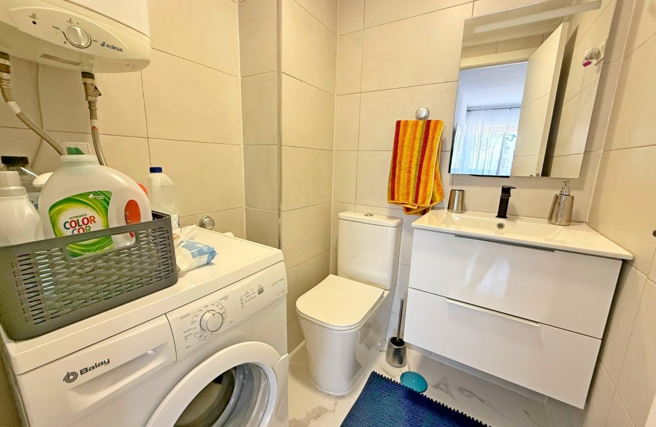 Resale - Apartment / flat - Orihuela Costa - Punta Prima