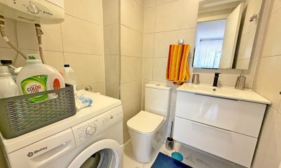 Resale - Apartment / flat - Orihuela Costa - Punta Prima