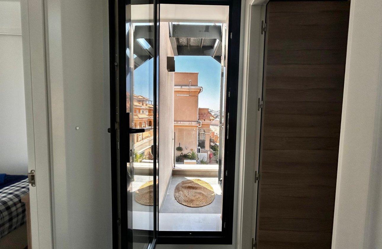 Revente - Villa - Orihuela Costa - PAU 26