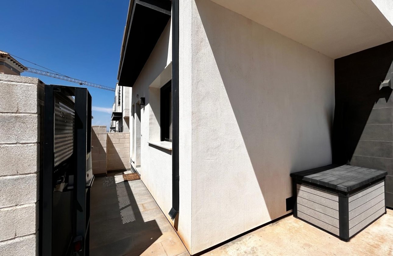 Revente - Villa - Orihuela Costa - PAU 26