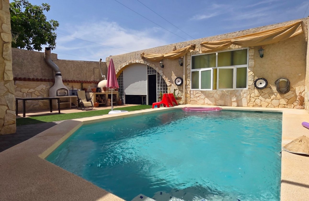 Revente - Maison de ville - San Isidro