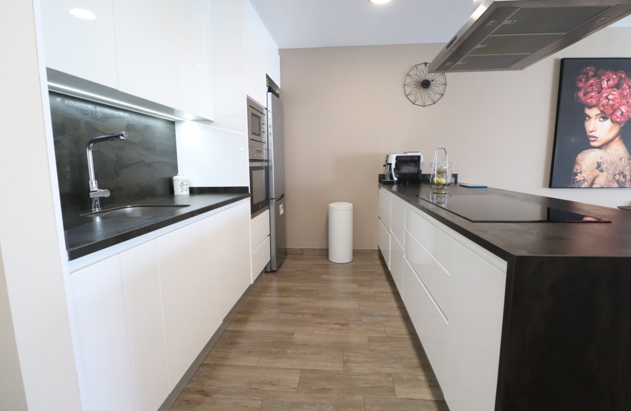 Resale - Townhouse - Daya Vieja - Daya Vieja - Town