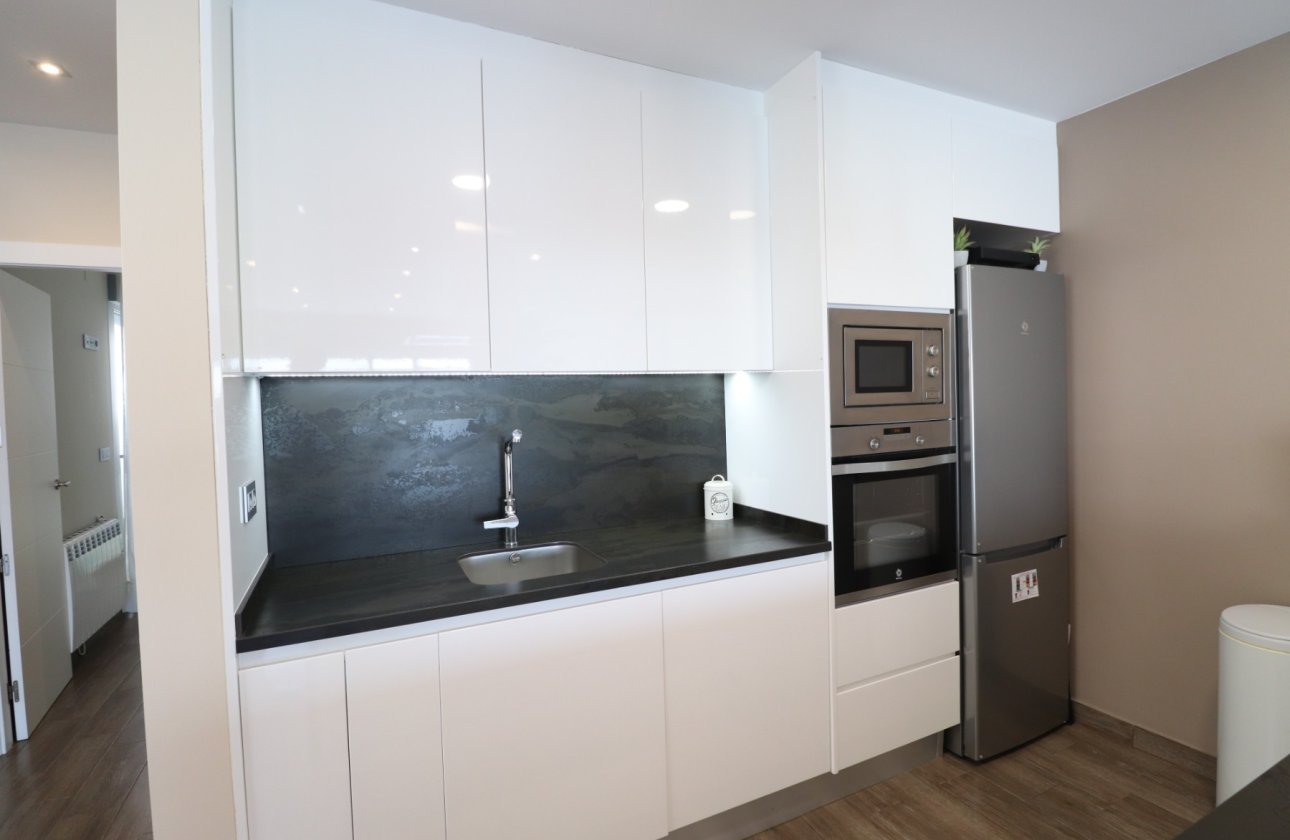 Resale - Townhouse - Daya Vieja - Daya Vieja - Town