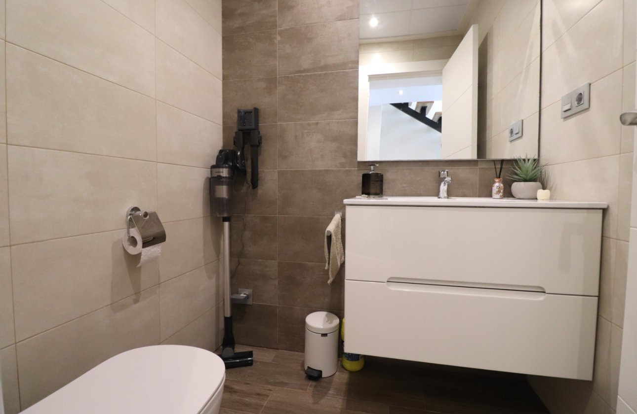 Resale - Townhouse - Daya Vieja - Daya Vieja - Town