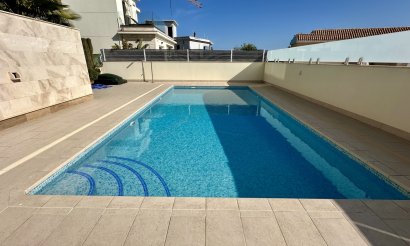 Resale - Villa - La Zenia