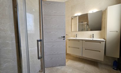 Resale - Villa - La Zenia