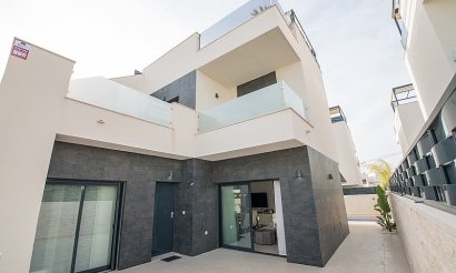 Resale - Townhouse - Benijofar