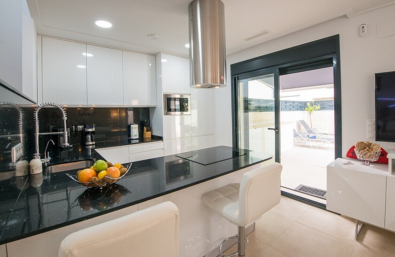 Resale - Townhouse - Benijofar