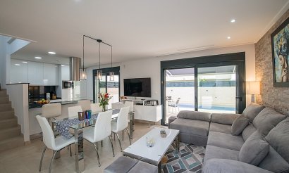 Resale - Townhouse - Benijofar