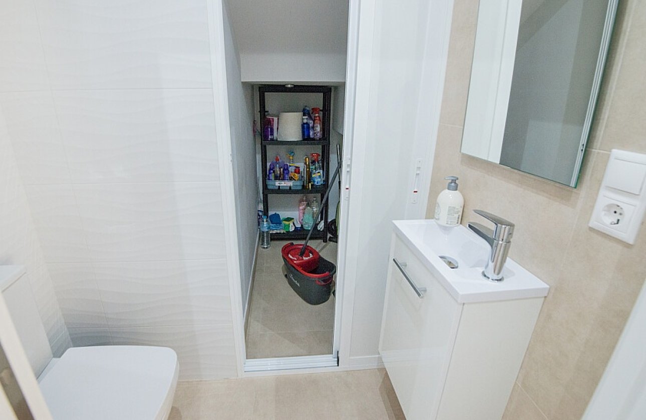 Resale - Townhouse - Benijofar