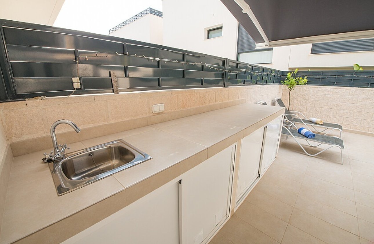 Resale - Townhouse - Benijofar