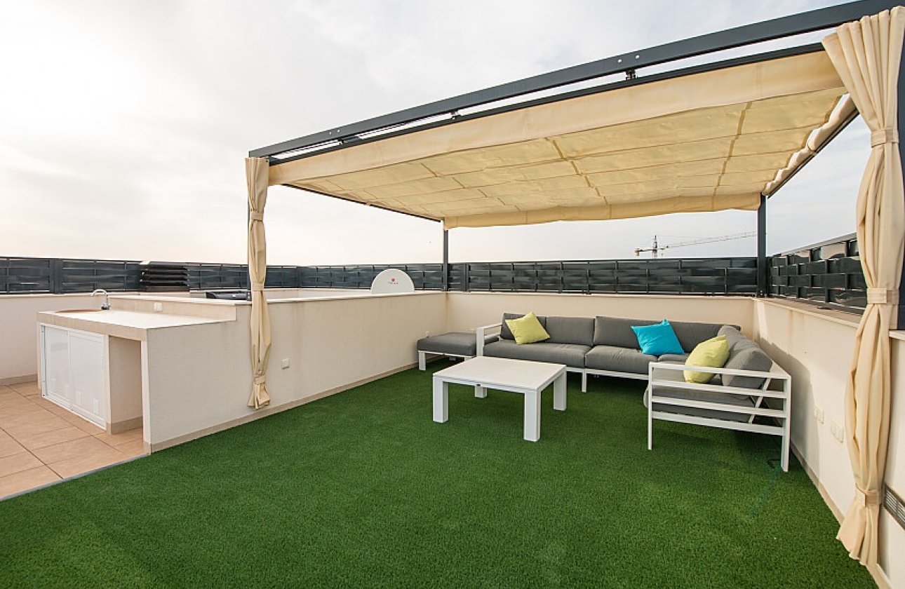 Resale - Townhouse - Benijofar