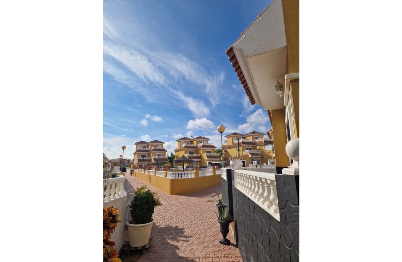 Resale - Townhouse - Orihuela Costa - La Florida