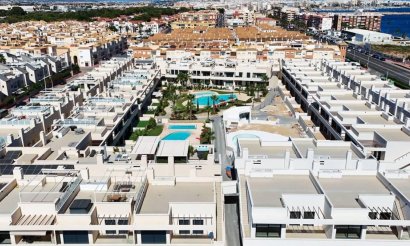 Resale - Apartment / flat - Torrevieja - La Veleta