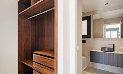 Resale - Apartment / flat - Torrevieja - La Veleta