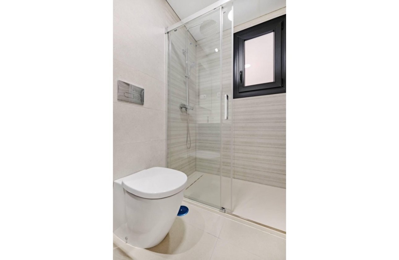 Resale - Apartment / flat - Torrevieja - La Veleta