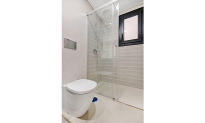 Resale - Apartment / flat - Torrevieja - La Veleta
