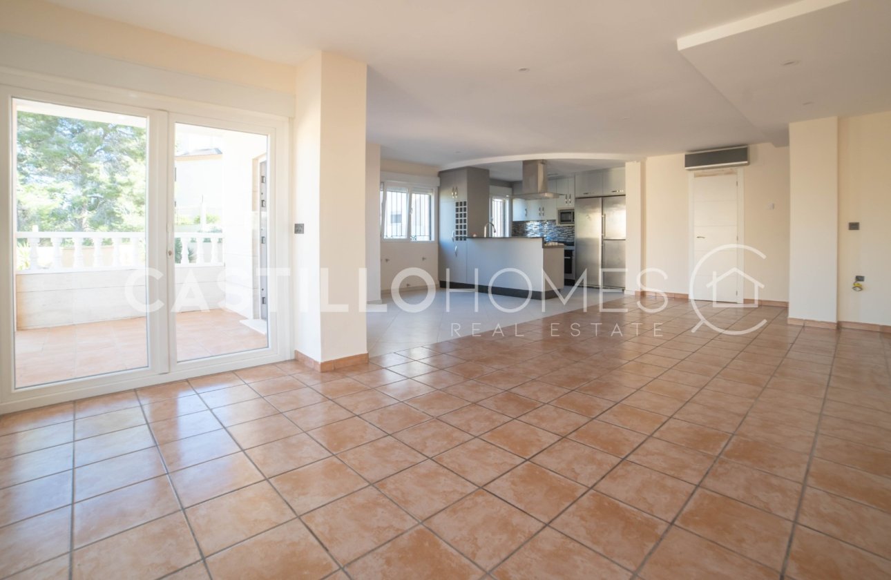 Resale - Villa - Orihuela Costa - Las Filipinas
