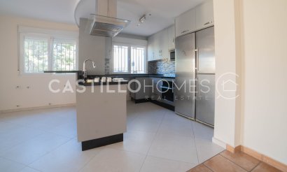 Resale - Villa - Orihuela Costa - Las Filipinas