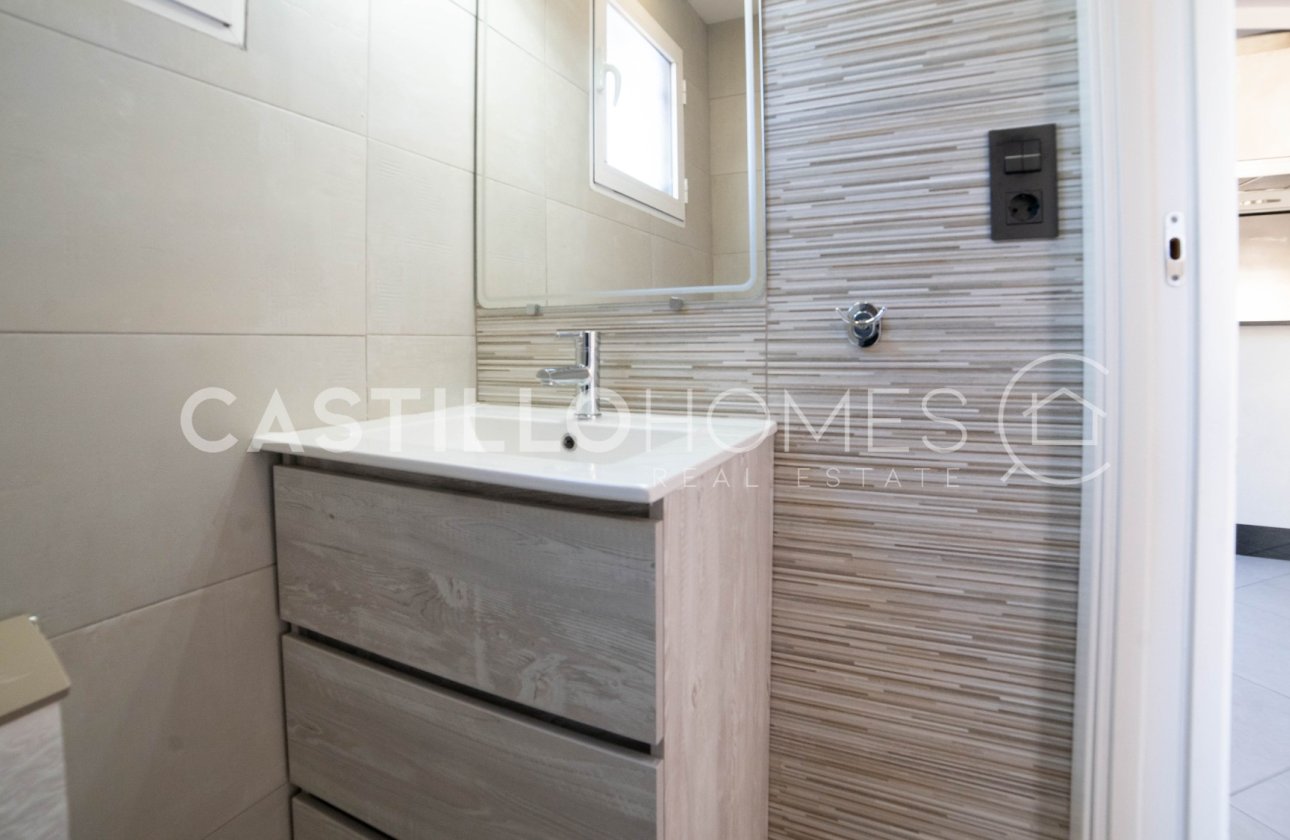 Resale - Villa - Orihuela Costa - Las Filipinas