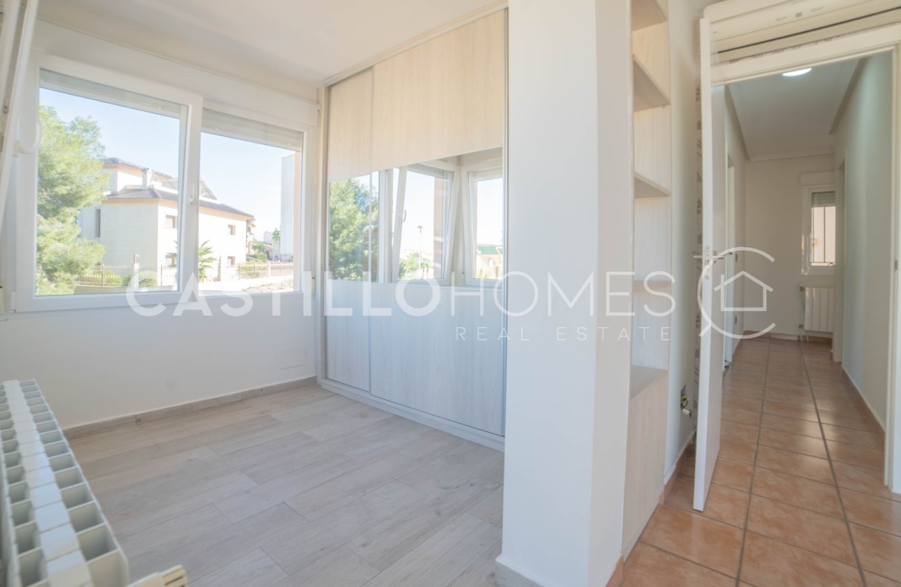 Resale - Villa - Orihuela Costa - Las Filipinas