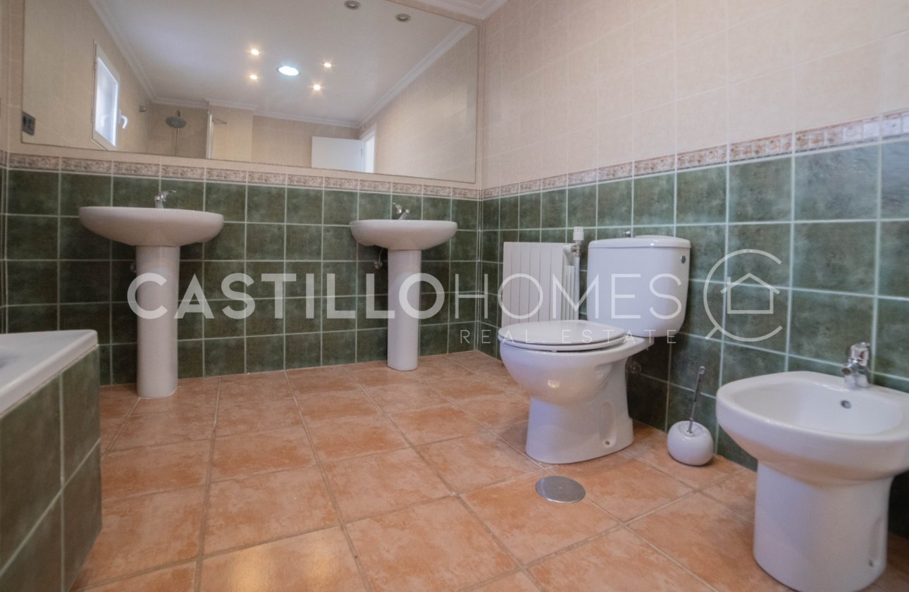 Resale - Villa - Orihuela Costa - Las Filipinas