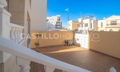 Resale - Villa - Orihuela Costa - Las Filipinas