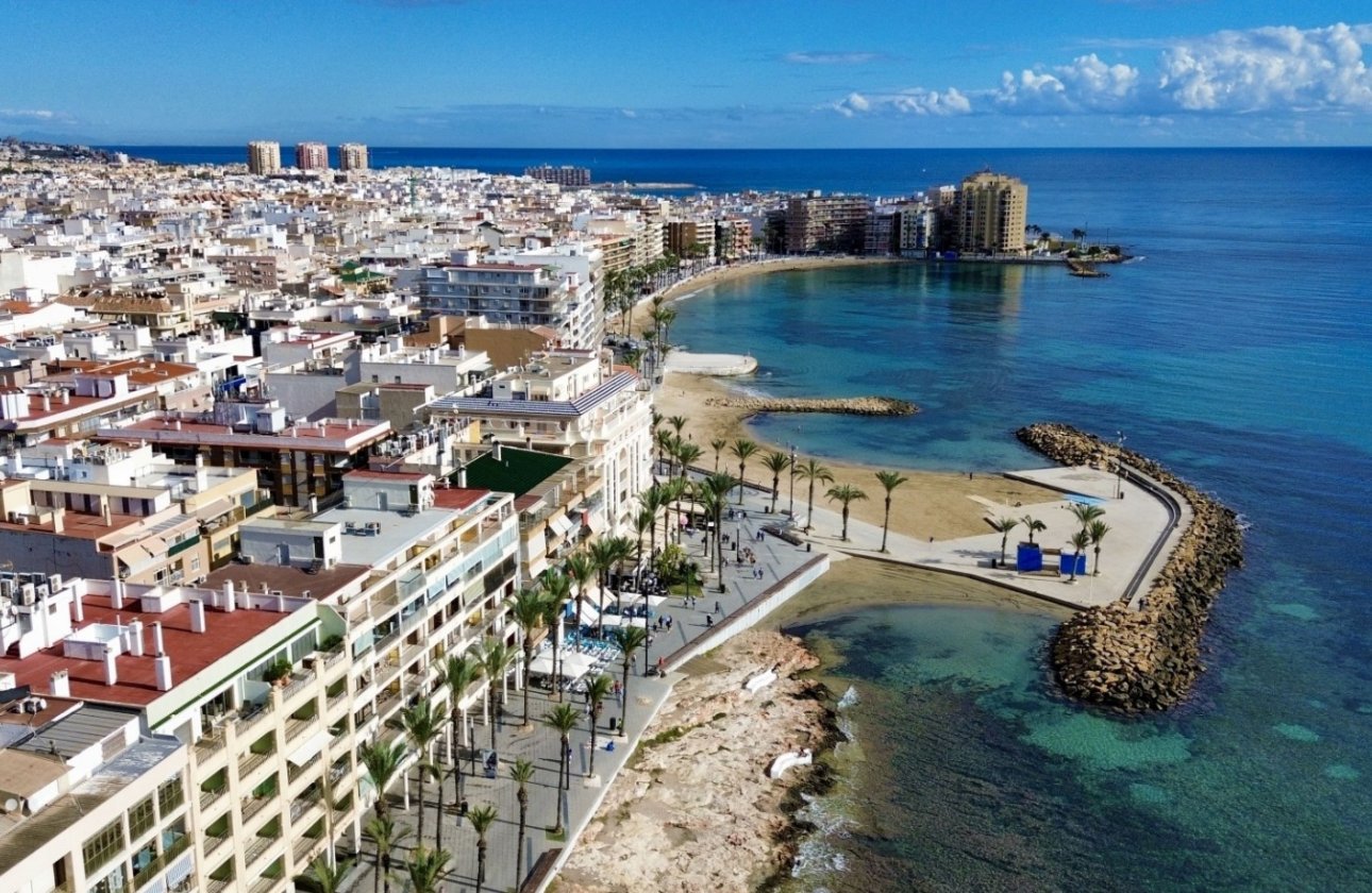 Resale - Apartment / flat - Torrevieja - Playa del Cura