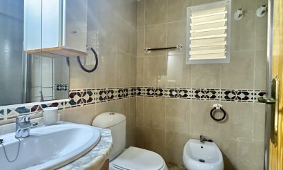 Resale - Apartment / flat - Torrevieja - Playa del Cura