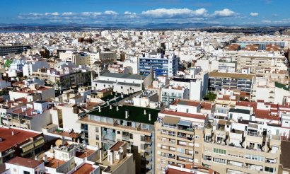 Resale - Apartment / flat - Torrevieja - Playa del Cura