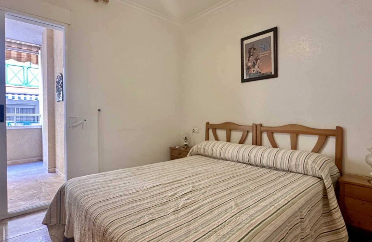 Resale - Apartment / flat - Torrevieja - Playa del Cura