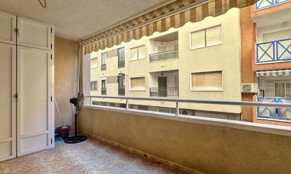 Resale - Apartment / flat - Torrevieja - Playa del Cura
