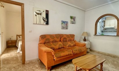 Resale - Apartment / flat - Torrevieja - Playa del Cura