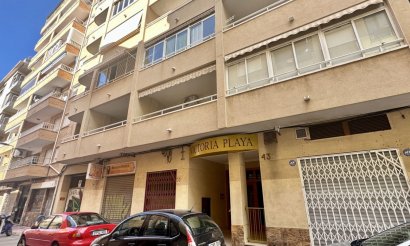 Resale - Apartment / flat - Torrevieja - Playa del Cura
