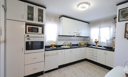 Resale - Villa - Orihuela Costa - Villamartín-Las Filipinas