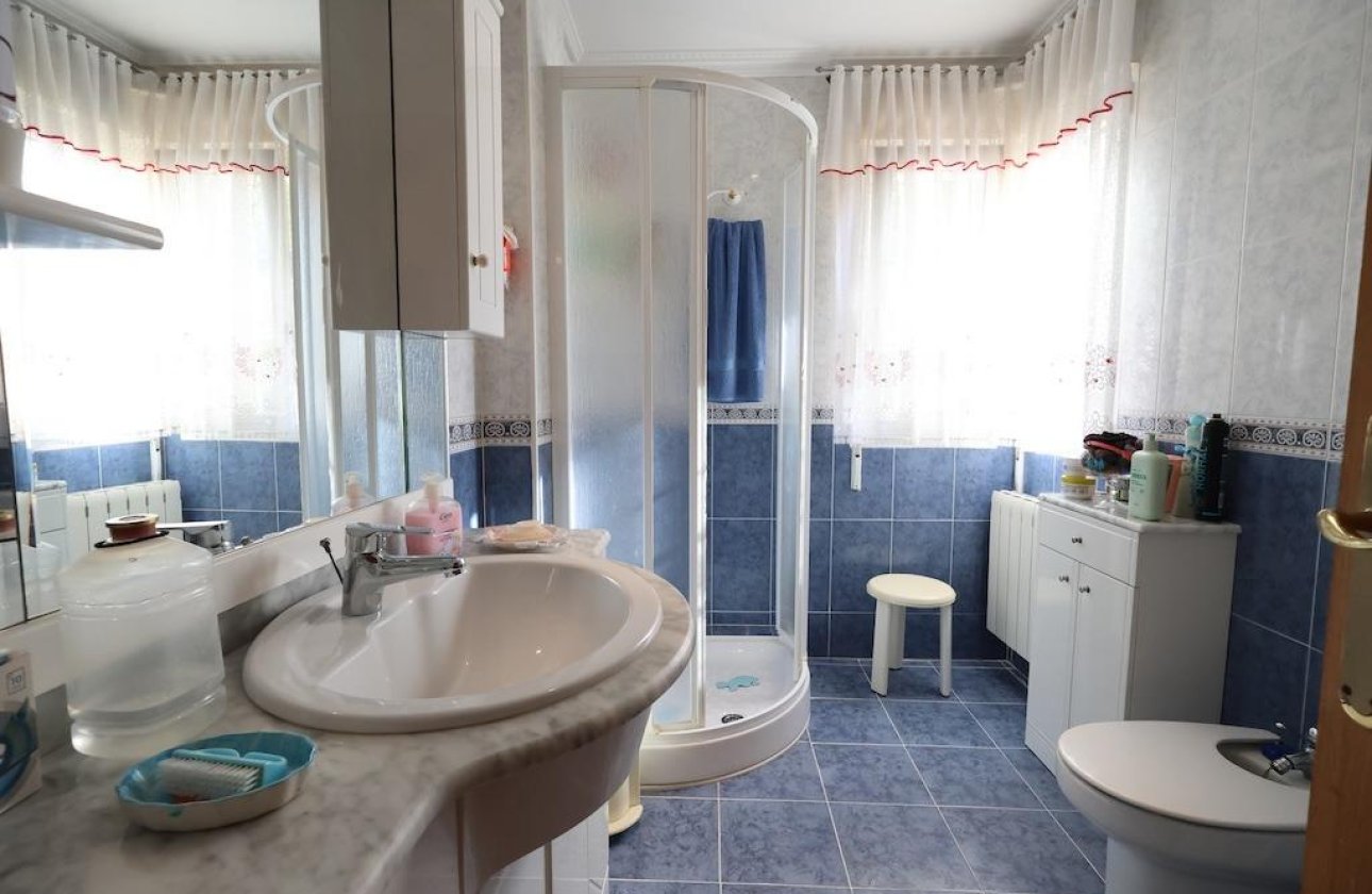 Resale - Villa - Orihuela Costa - Villamartín-Las Filipinas