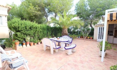 Resale - Villa - Orihuela Costa - Villamartín-Las Filipinas