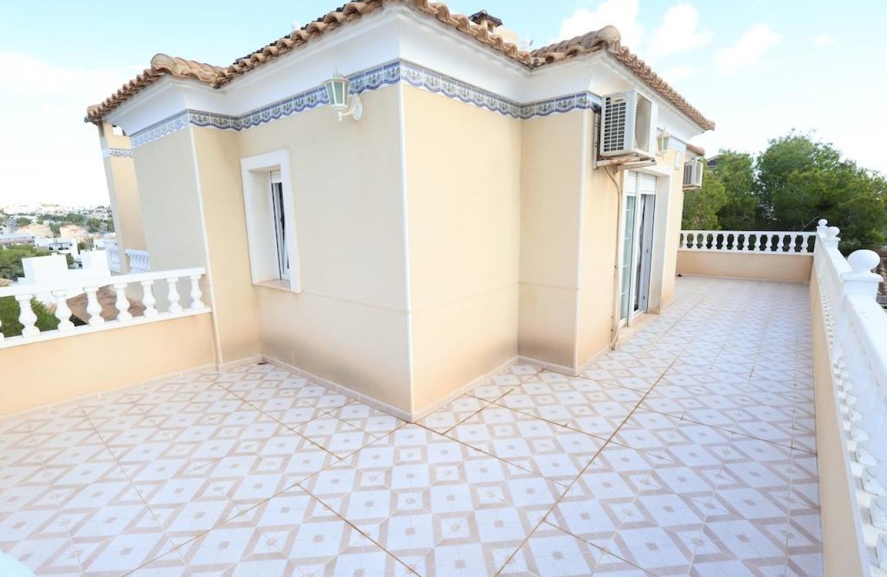 Resale - Villa - Orihuela Costa - Villamartín-Las Filipinas