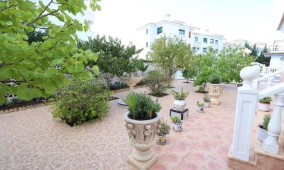 Resale - Villa - Orihuela Costa - Villamartín-Las Filipinas