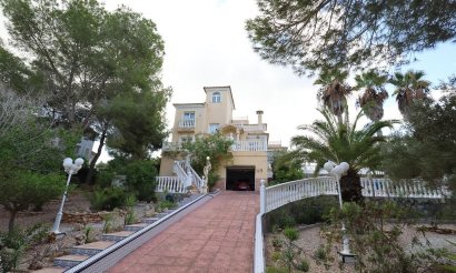 Resale - Villa - Orihuela Costa - Villamartín-Las Filipinas