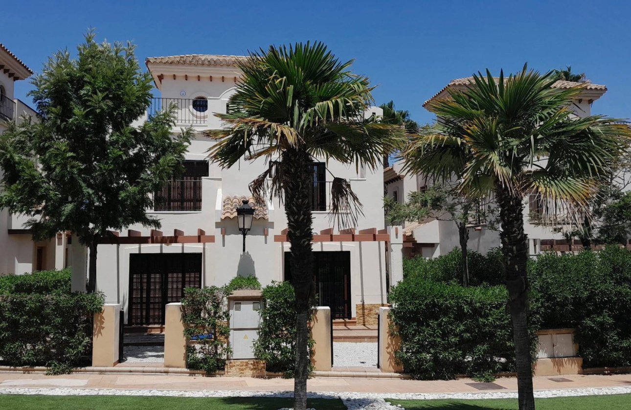 Resale - Villa - Algorfa - La Finca Golf