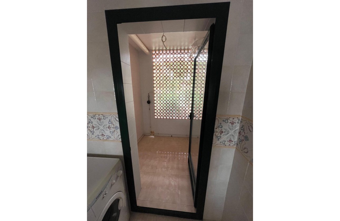 Resale - Apartment / flat - Orihuela Costa - Campoamor Golf