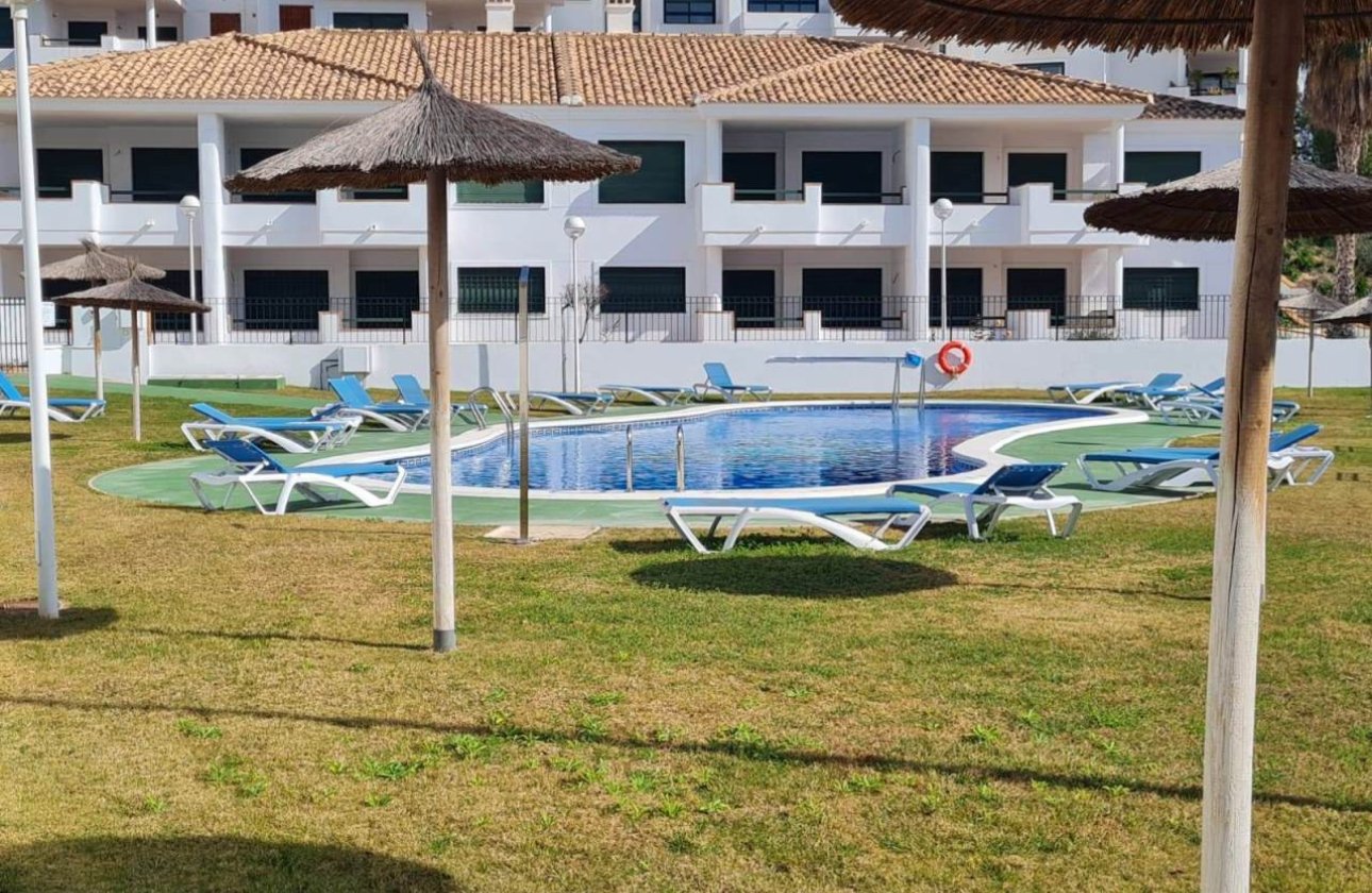 Resale - Apartment / flat - Orihuela Costa - Campoamor Golf