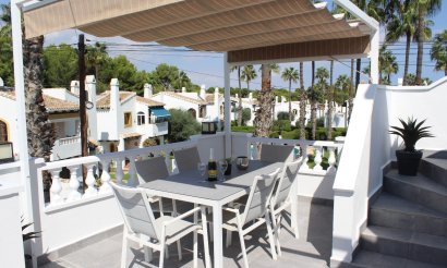 Resale - Villa - Orihuela Costa - Villamartin Fortuna