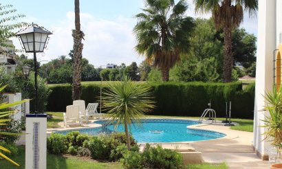Resale - Villa - Orihuela Costa - Villamartin Fortuna