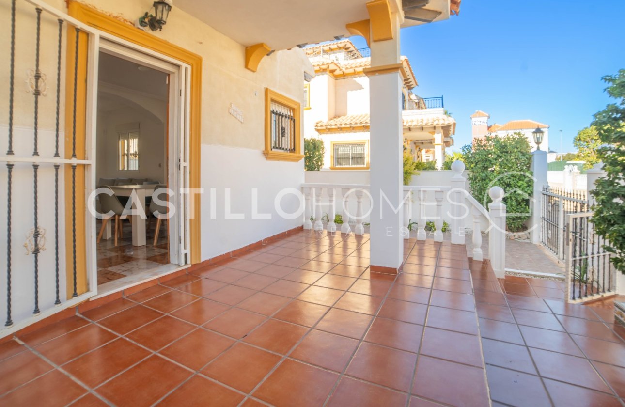 Resale - Townhouse - Orihuela Costa - La Regia