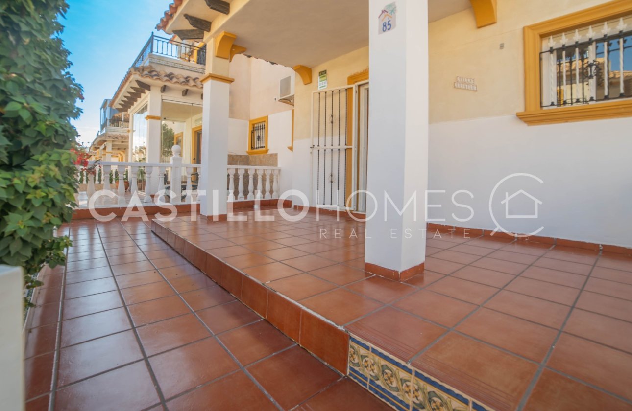 Resale - Townhouse - Orihuela Costa - La Regia