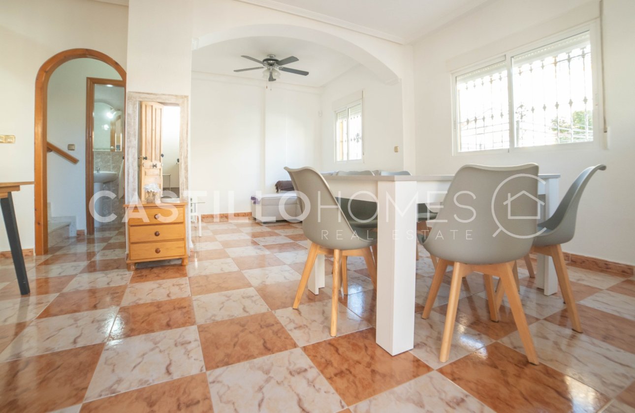 Resale - Townhouse - Orihuela Costa - La Regia