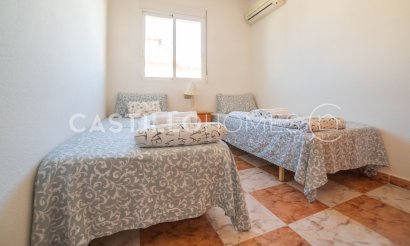Resale - Townhouse - Orihuela Costa - La Regia